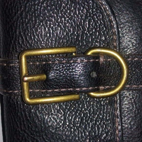 Fossil Lock Black and Tan w/Brass hardware ClassicLeather Wallet VTG EUC - Picture 12 of 15